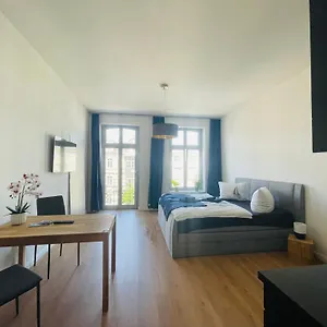 Innenstadt Refugium In Ruhiger Wasserlage+balkon Leipzig